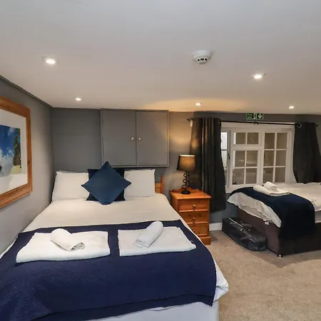 Sail スカーバラ